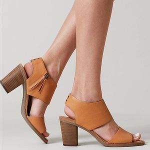 TOMS Majorca Leather Heeled Sandal